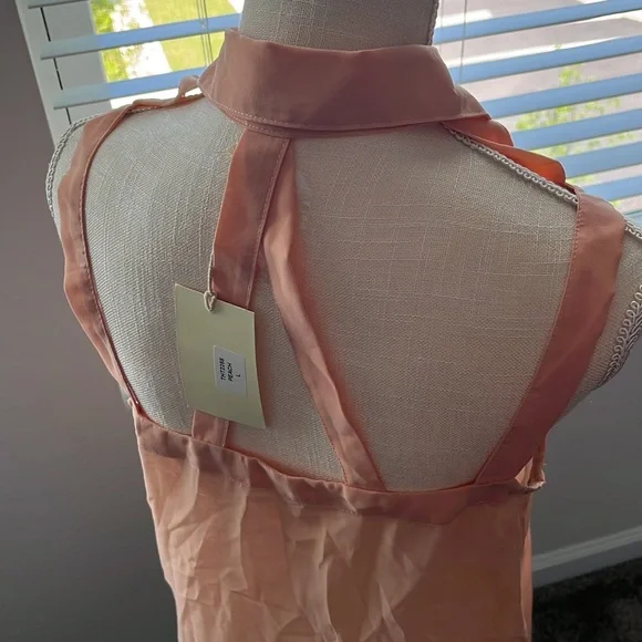 Peach chiffon high low cut out back top - Picture 9 of 10